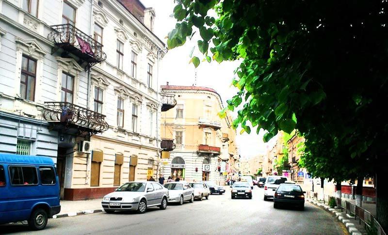 Apartment In The City Center Ivano-Frankivsk Exterior photo